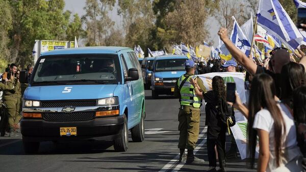 第二批以色列人质移交红十字会 - 俄罗斯卫星通讯社