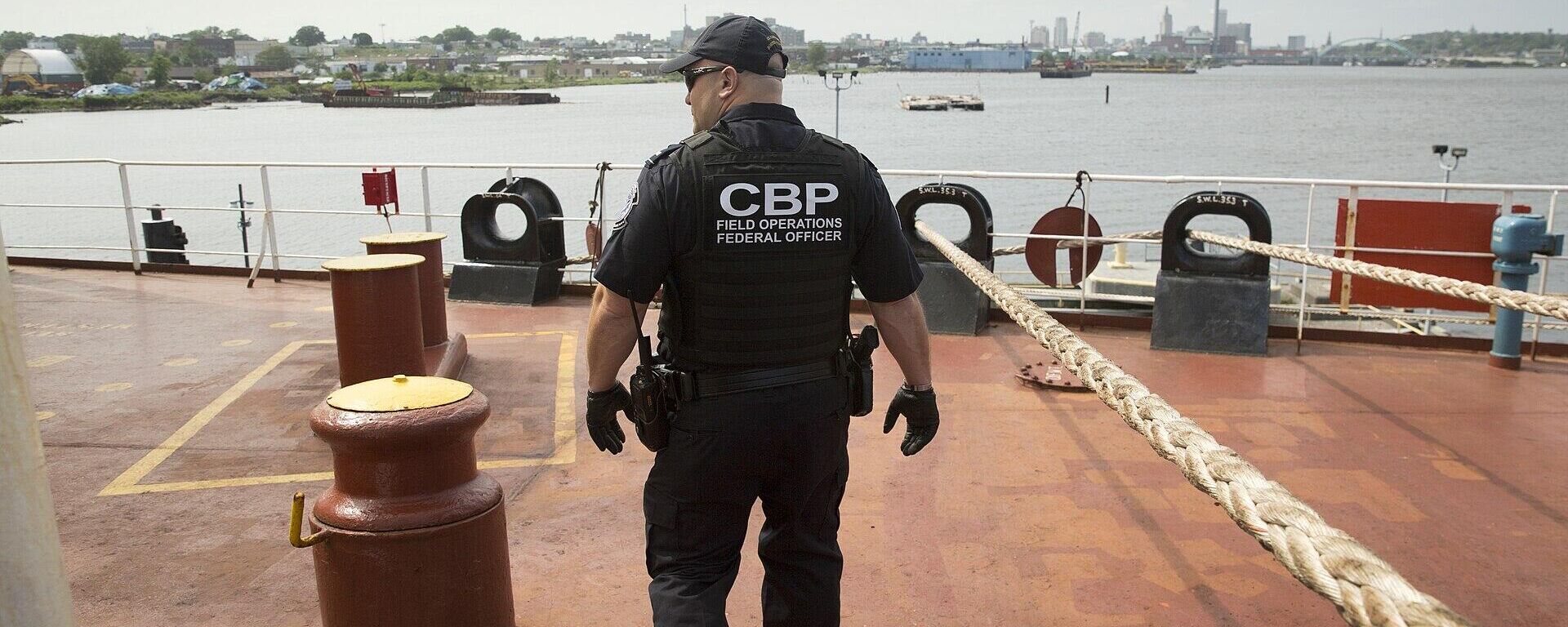 媒体：美国政府停摆阻碍联邦调查局工作，将国家安全置于威胁之下 - 俄罗斯卫星通讯社, 1920, 30.10.2025