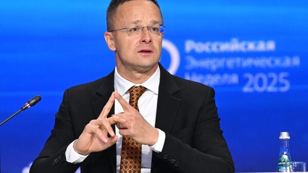 匈牙利外長西雅爾多 - 俄羅斯衛星通訊社