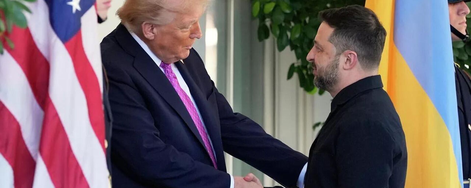 專家：澤連斯基和特朗普步調並不一致 - 俄羅斯衛星通訊社, 1920, 18.10.2025