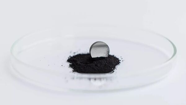 俄科學家在露天環境下合成能製成“太空”陶瓷的材料 - 俄羅斯衛星通訊社