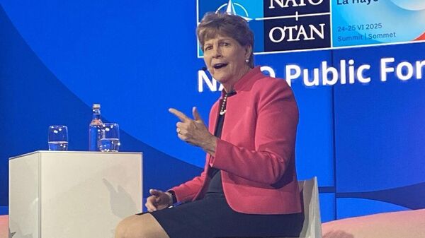 美国民主党参议员珍妮•沙欣 - 俄罗斯卫星通讯社