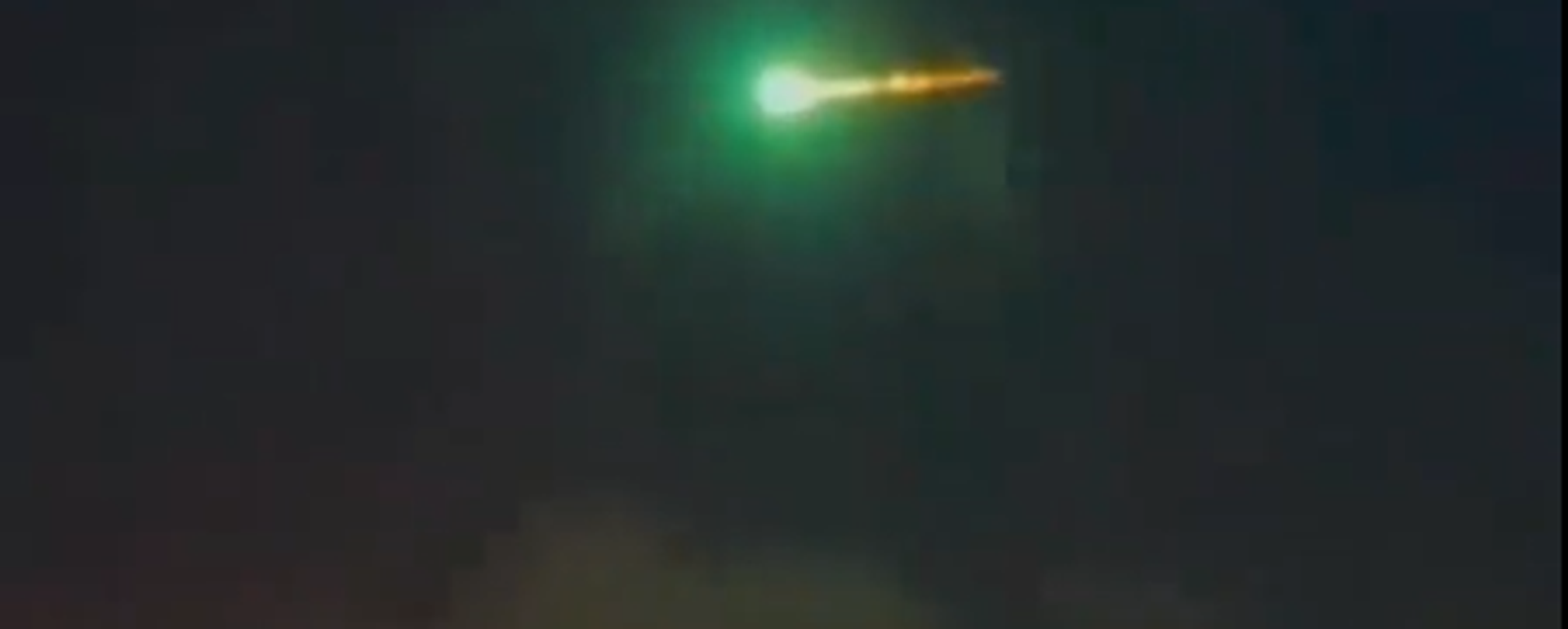 莫斯科上空划过神秘火球后 - 俄罗斯卫星通讯社, 1920, 28.10.2025