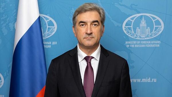 尤里•捷普洛夫 - 俄罗斯卫星通讯社