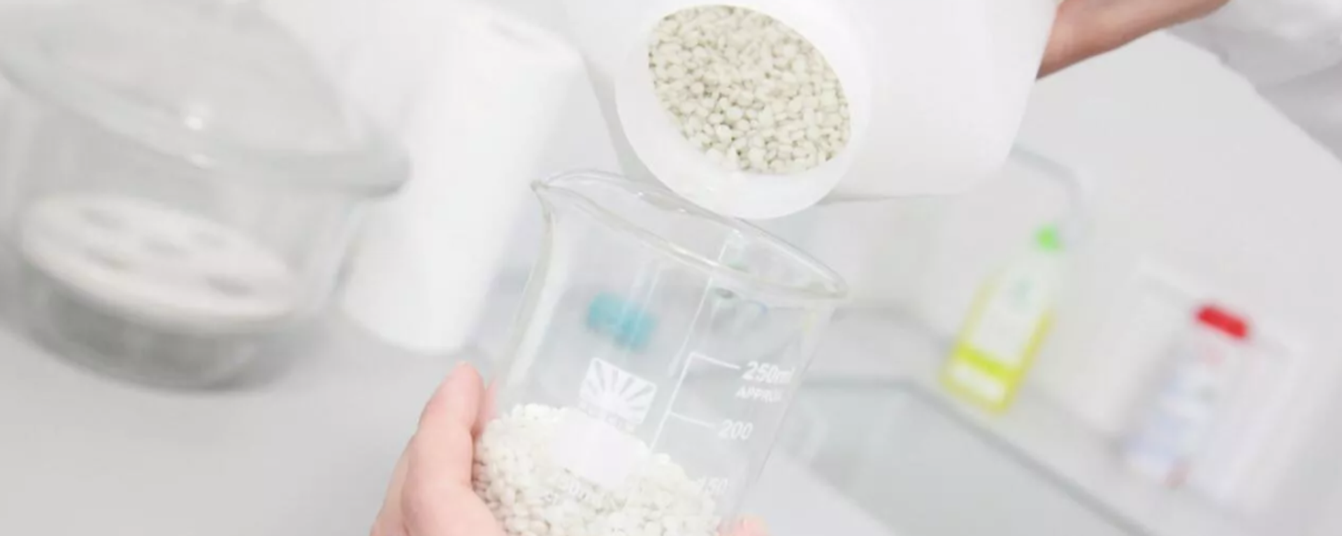 俄科學家研制出用於再生醫學的新型材料  - 俄羅斯衛星通訊社, 1920, 30.10.2025