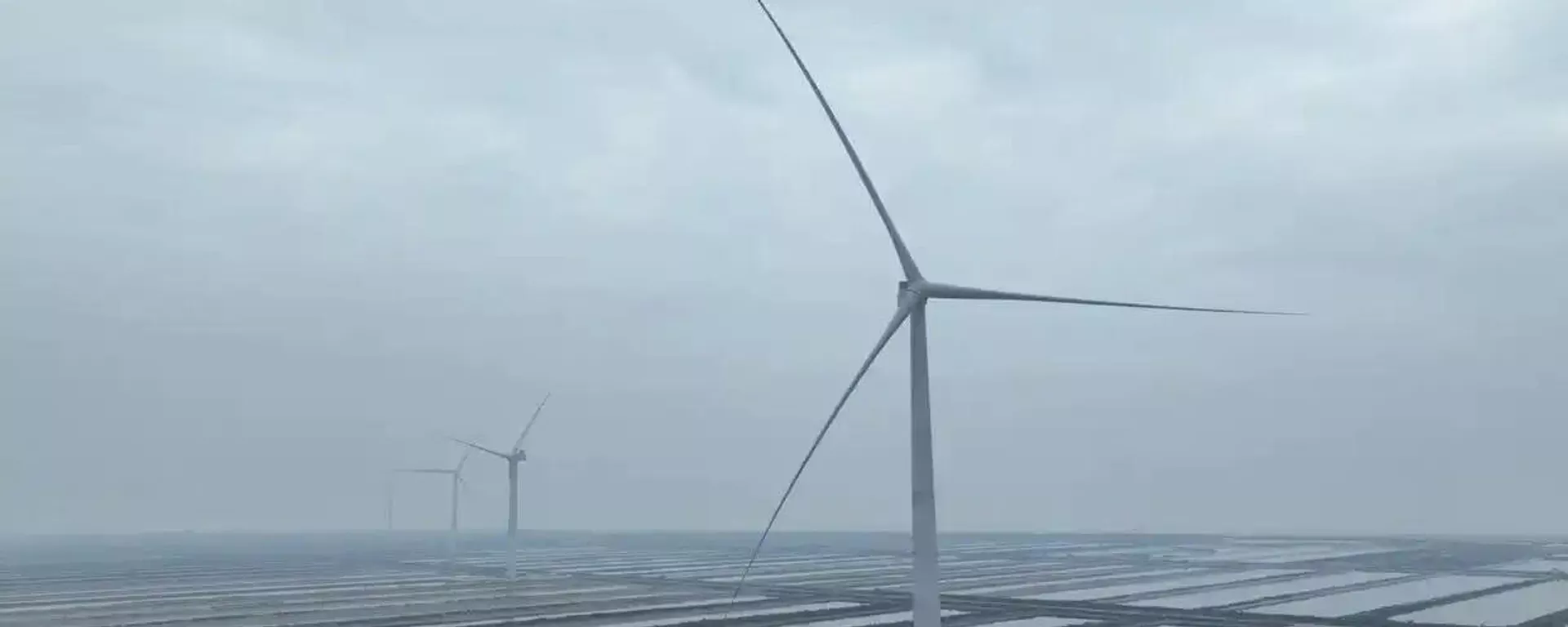 山东东营并网发电的26兆瓦级海上风电机组 - 俄罗斯卫星通讯社, 1920, 31.10.2025