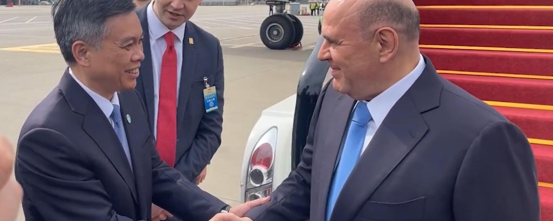 俄总理米舒斯京抵达中国 - 俄罗斯卫星通讯社, 1920, 03.11.2025