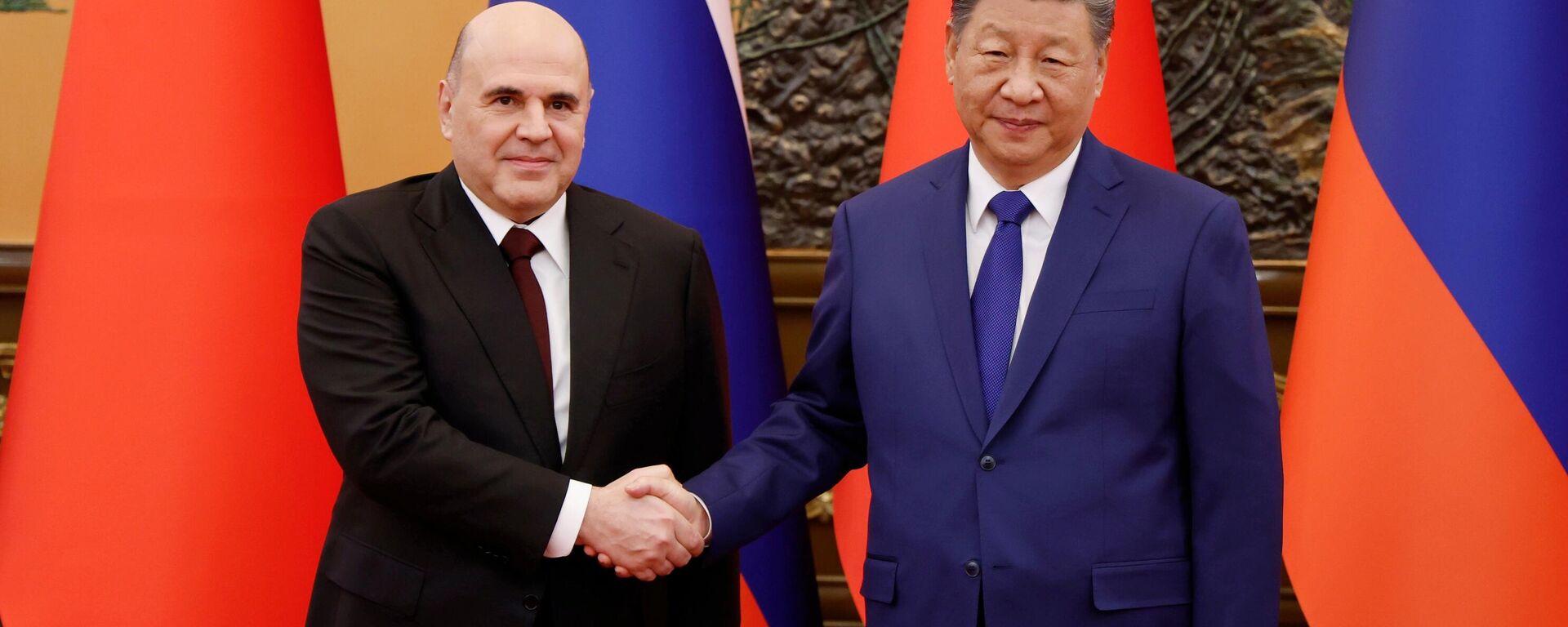 俄专家：俄总理访华将推动双边贸易、投资与产业合作 - 俄罗斯卫星通讯社, 1920, 06.11.2025