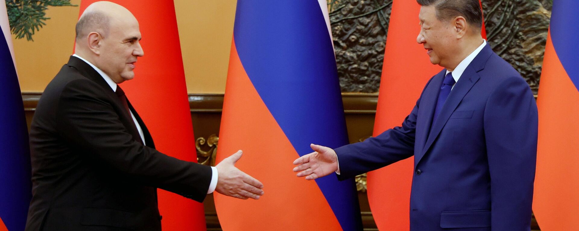 普京：俄罗斯政府代表团访华富有成果 - 俄罗斯卫星通讯社, 1920, 05.11.2025