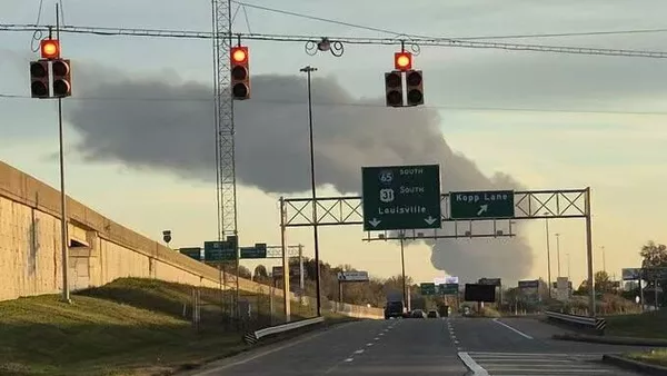 政府：肯塔基州坠机事件已造成至少3人死亡，11人受伤 - 俄罗斯卫星通讯社