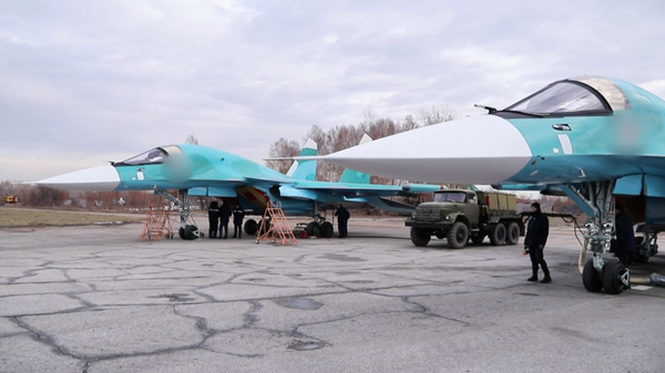 俄联合航空制造集团向国防部交付新一批苏-34战斗轰炸机 - 俄罗斯卫星通讯社
