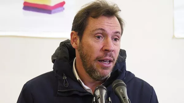 西班牙交通大臣奥斯卡•普恩特 - 俄罗斯卫星通讯社