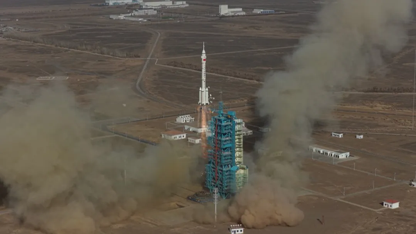 俄国防部：安加拉-1.2火箭携带军用卫星从普列谢茨克发射场升空 - 俄罗斯卫星通讯社