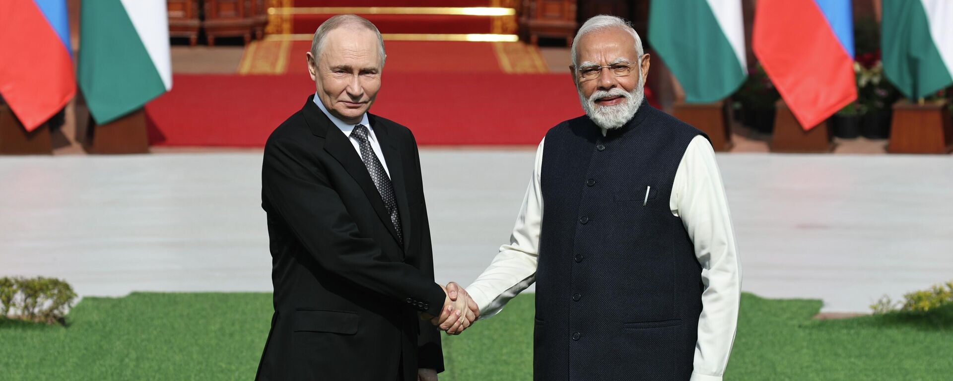 普京與莫迪舉行會晤：俄印在軍事技術合作領域充滿互信 - 俄羅斯衛星通訊社, 1920, 05.12.2025