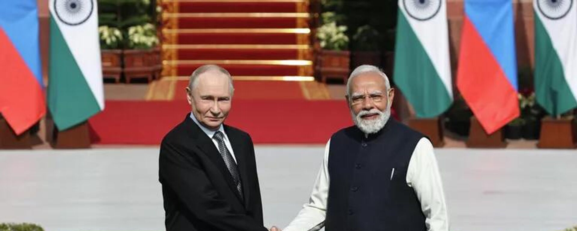 莫迪：普京25年前为俄印战略伙伴关系奠定基础 - 俄罗斯卫星通讯社, 1920, 05.12.2025