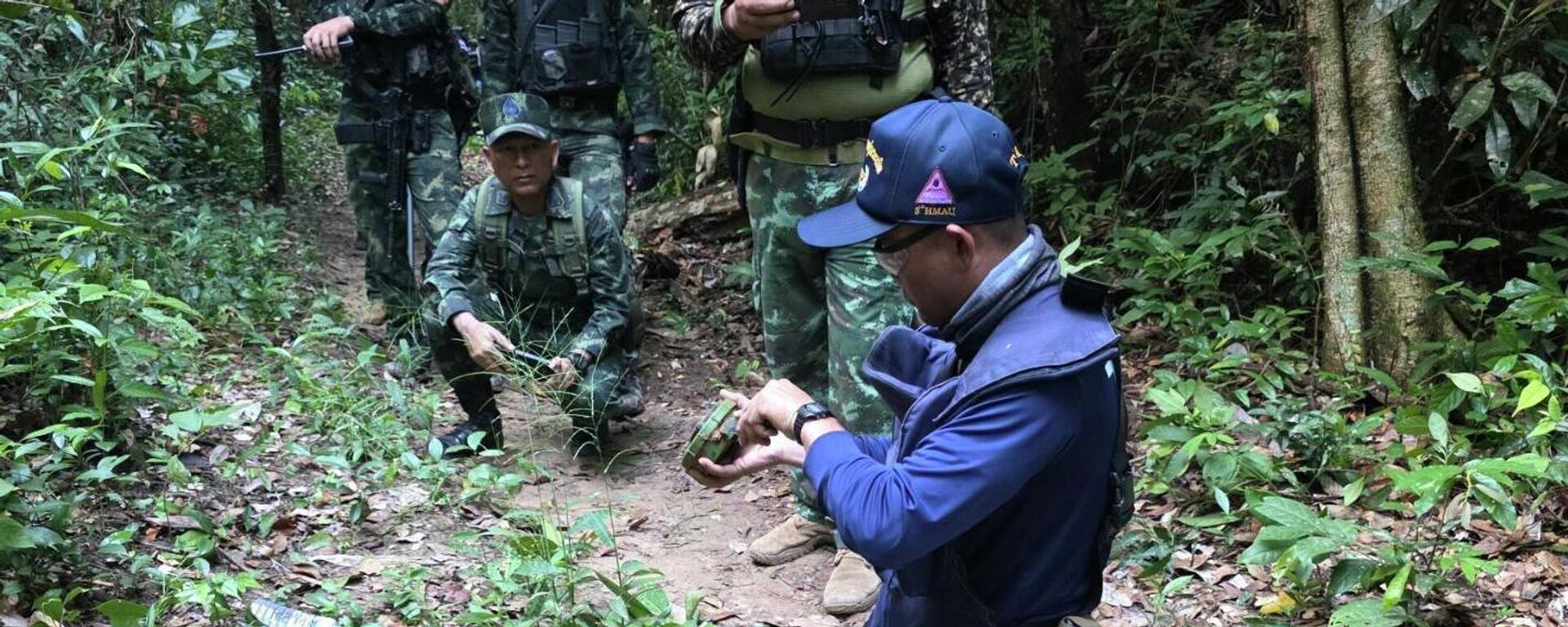 柬埔寨国防部否认有关向与泰国边界调动重型武器的消息 - 俄罗斯卫星通讯社, 1920, 08.12.2025