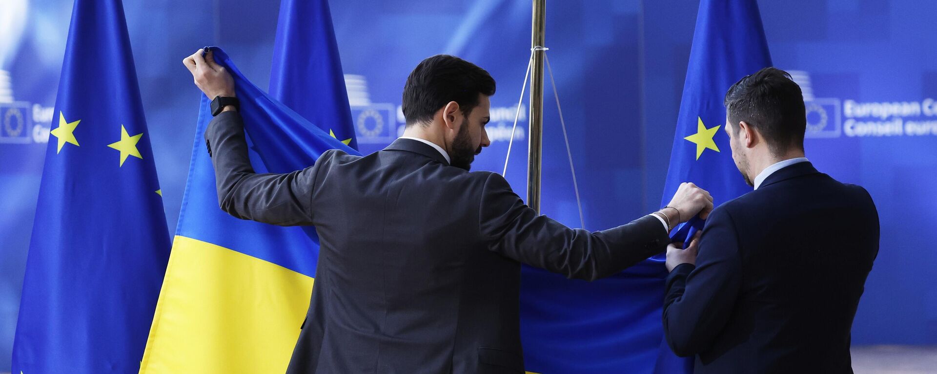 外媒：中东局势升级，欧盟援乌注意力被分散 - 俄罗斯卫星通讯社, 1920, 04.03.2026