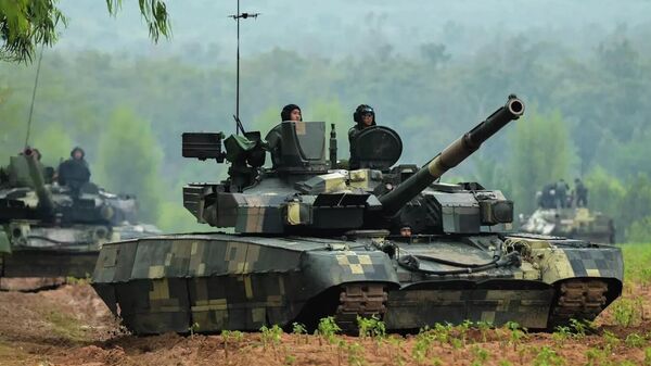 柬埔寨称泰国军队炮击居民区致1150户家庭疏散 - 俄罗斯卫星通讯社