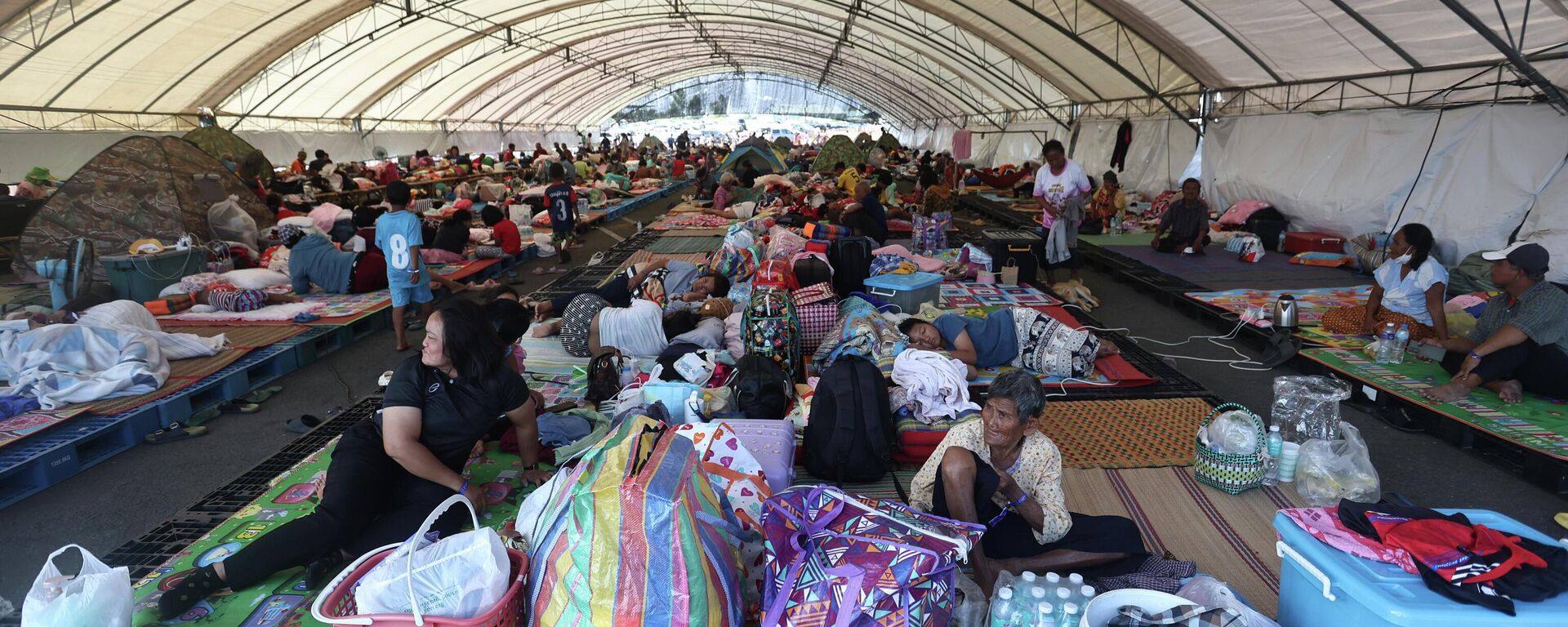 泰国外交部：约40万泰国人从与柬埔寨接壤的府疏散 - 俄罗斯卫星通讯社, 1920, 08.12.2025