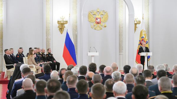 普京：俄罗斯人民永远铭记祖国的英雄 - 俄罗斯卫星通讯社