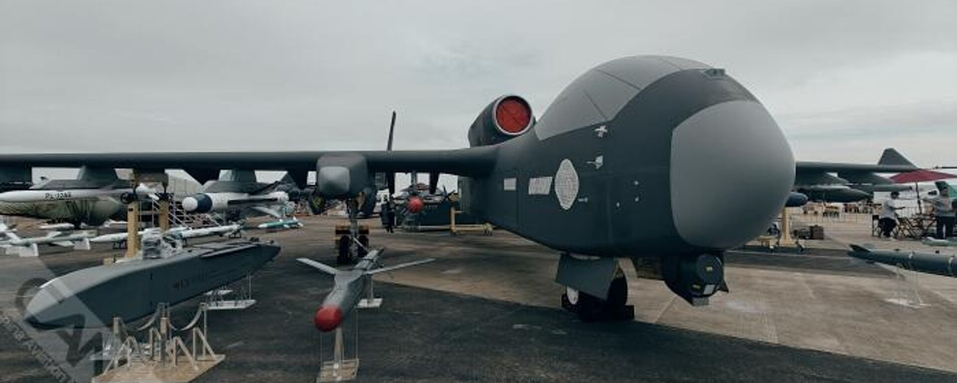 “九天”無人機 - 俄羅斯衛星通訊社, 1920, 11.12.2025