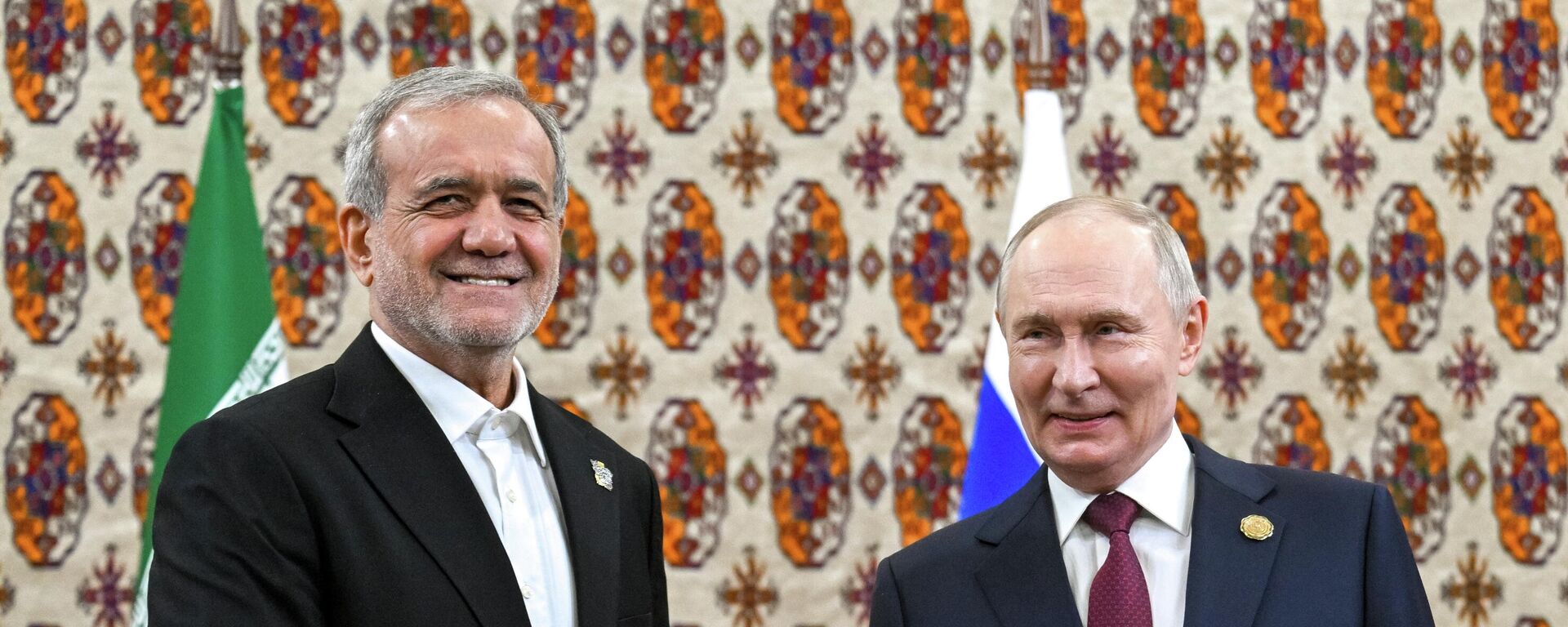 普京與伊朗總統舉行會談
 - 俄羅斯衛星通訊社, 1920, 12.12.2025