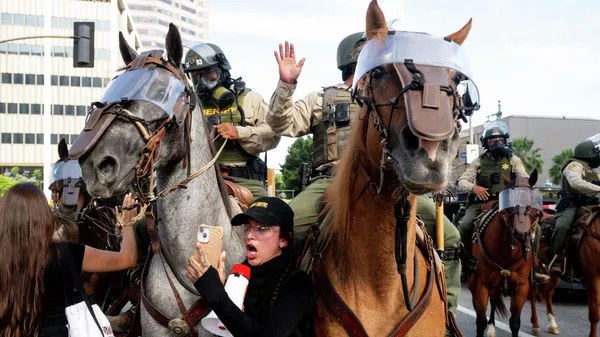 马斯克认为新一轮美国内战已经开始 - 俄罗斯卫星通讯社