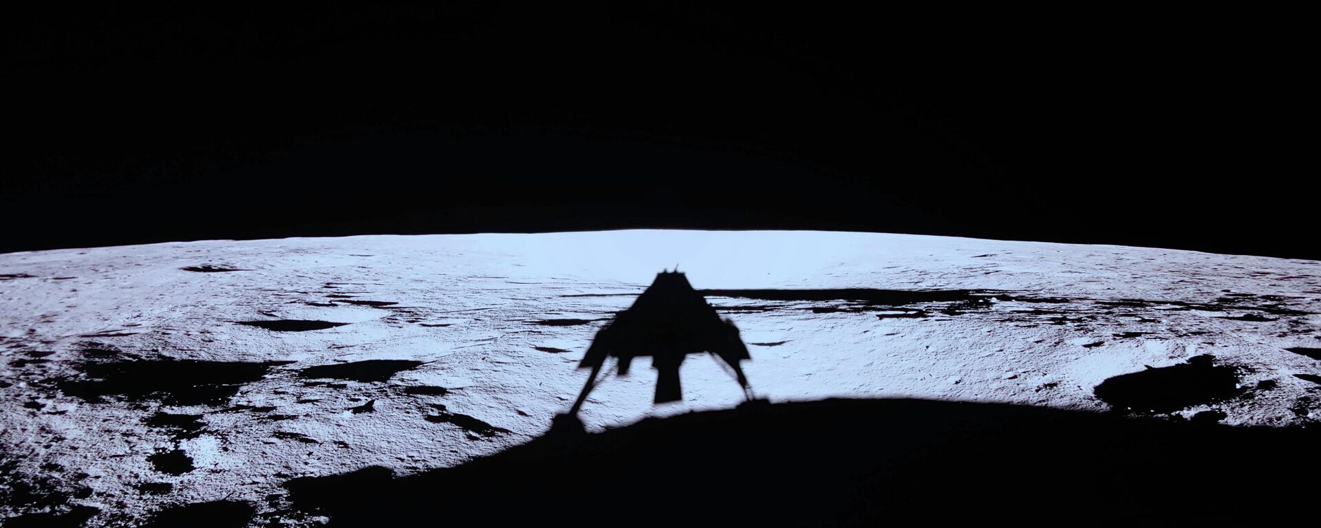 俄罗斯将于2033-2035年发射三座装有核电装置的月球发电站 - 俄罗斯卫星通讯社, 1920, 27.01.2026