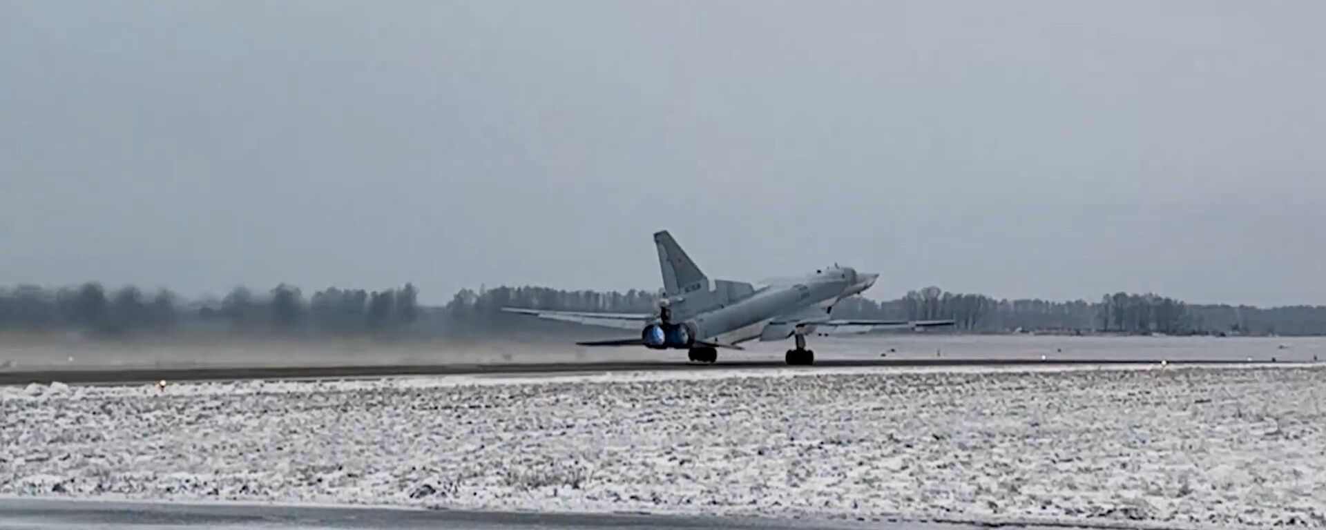 俄军图-22M3轰炸机在黑海中立水域上空执行巡航任务 - 俄罗斯卫星通讯社, 1920, 16.12.2025