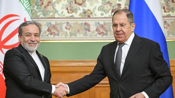 拉夫罗夫在莫斯科与伊朗外长阿巴斯·阿拉格奇举行会晤 - 俄罗斯卫星通讯社