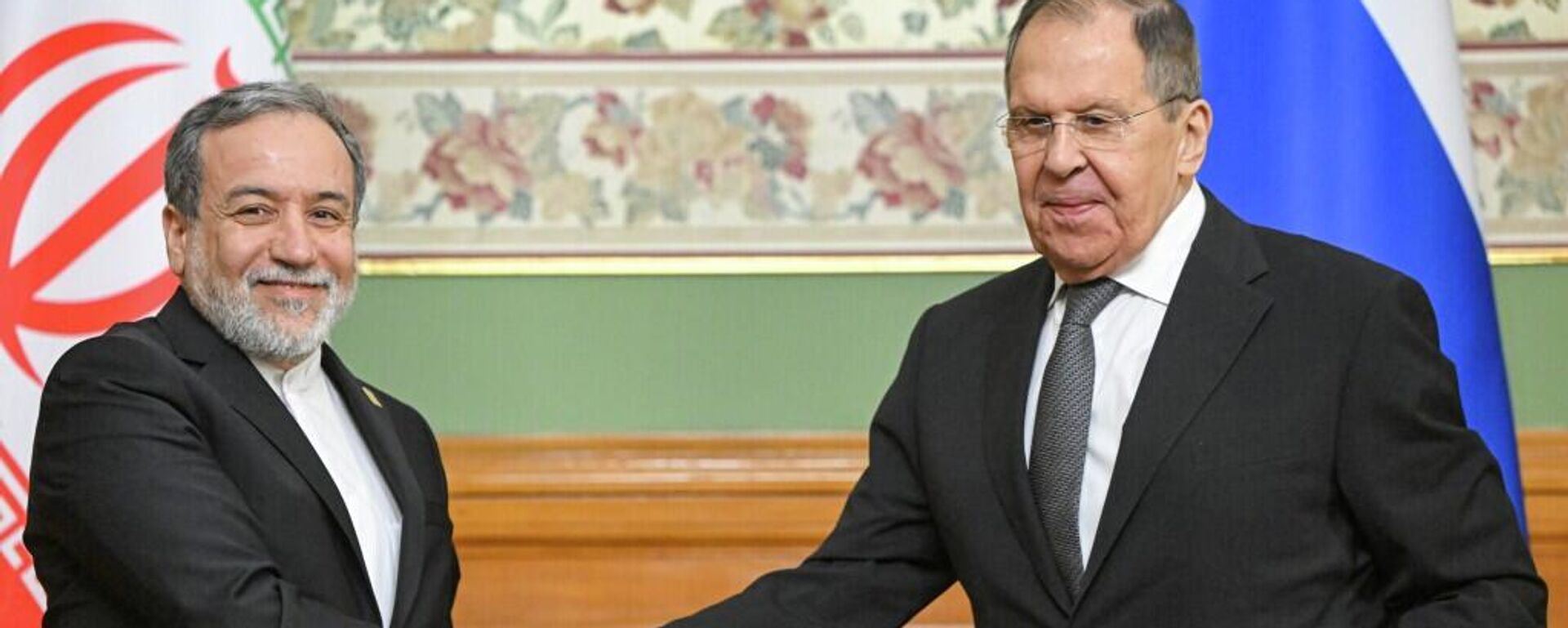 拉夫罗夫在莫斯科与伊朗外长阿巴斯·阿拉格奇举行会晤 - 俄罗斯卫星通讯社, 1920, 17.12.2025