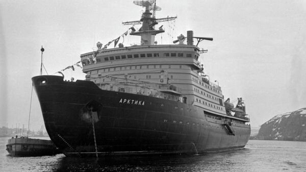 破冰船 - 俄羅斯衛星通訊社