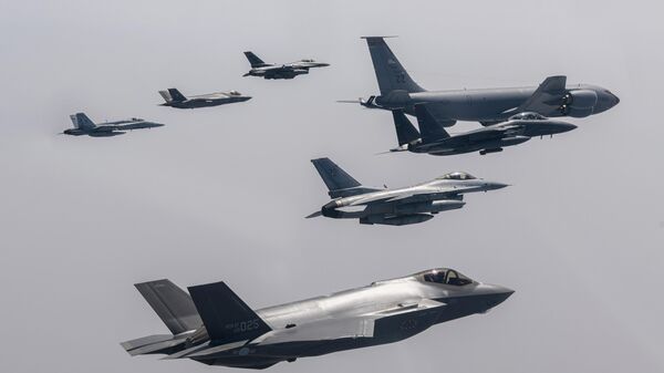 美中央司令部：3架美国F-15E战机于3月1日在科威特上空被友军击落 - 俄罗斯卫星通讯社