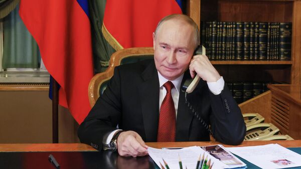 普京祝愿“愿望枞树”活动上梦想成真的女孩生日快乐 - 俄罗斯卫星通讯社