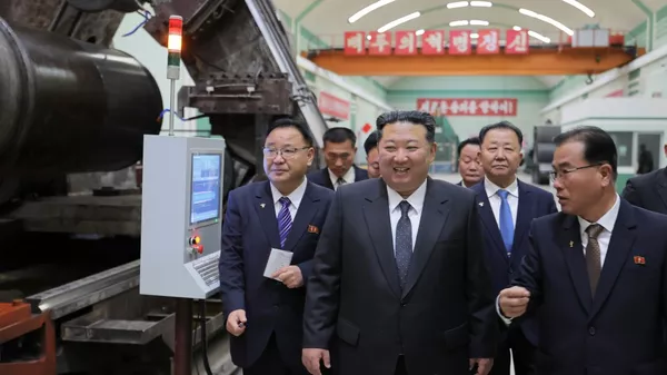 金正恩视察重要军工企业 - 俄罗斯卫星通讯社