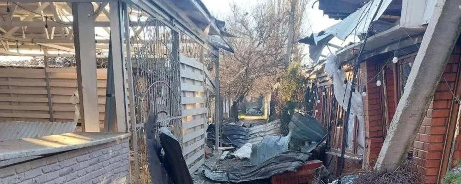 乌军对赫尔松州餐厅袭击致死亡人数已超24人 - 俄罗斯卫星通讯社, 1920, 01.01.2026