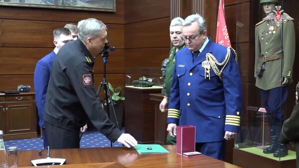 俄罗斯向美国移交袭击普京官邸的被击落无人机数据 - 俄罗斯卫星通讯社