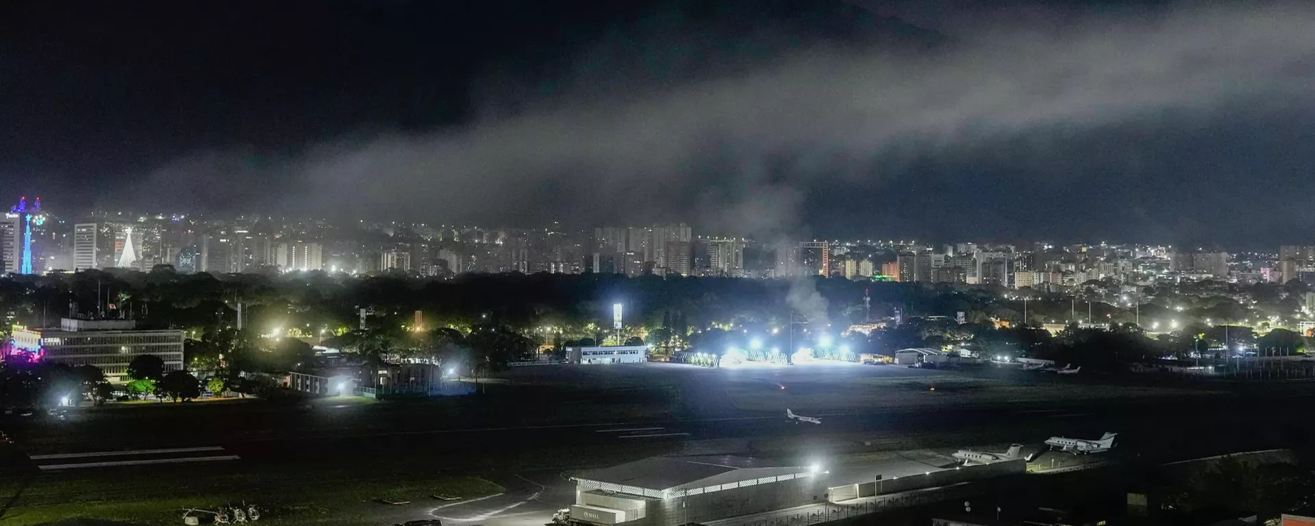 媒体：特朗普下令打击委内瑞拉境内目标，包括军事设施  - 俄罗斯卫星通讯社, 1920, 03.01.2026