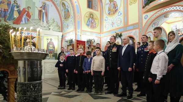普京向东正教信徒祝贺耶稣圣诞节 - 俄罗斯卫星通讯社