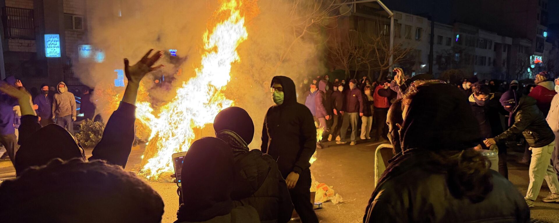 伊朗议员：伊朗近期抗议活动中约3700人受伤 - 俄罗斯卫星通讯社, 1920, 19.01.2026