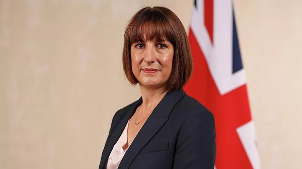 英国财政大臣蕾切尔•里夫斯 - 俄罗斯卫星通讯社