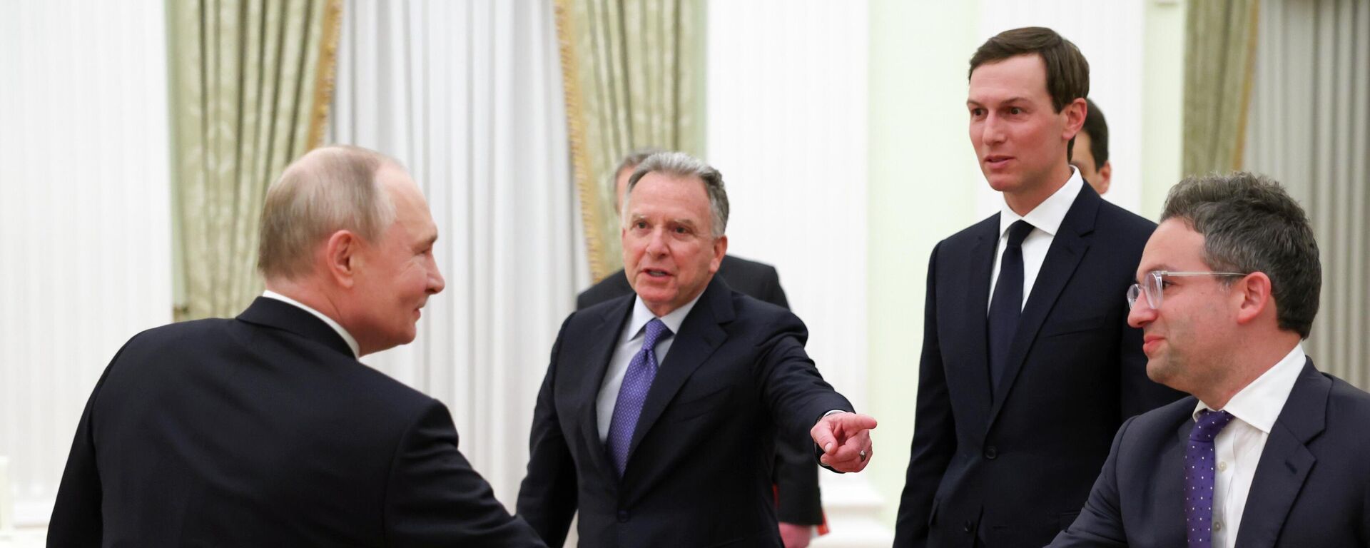 俄罗斯总统弗拉基米尔·普京与美国总统特使史蒂夫·威特科夫、Affinity Partners公司创始人贾里德·库什纳和美国总务署联邦采购局专员乔什∙葛伦鲍姆举行会晤 - 俄罗斯卫星通讯社, 1920, 23.01.2026
