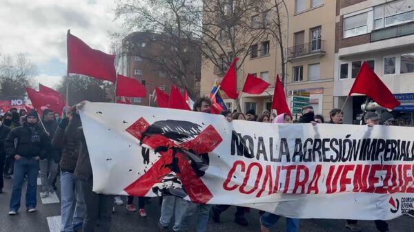 马德里市中心举行反美反北约反帝示威游行 - 俄罗斯卫星通讯社