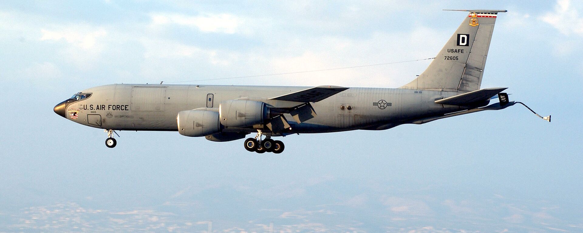 波音KC-135 Stratotanker加油机 - 俄罗斯卫星通讯社, 1920, 02.04.2026