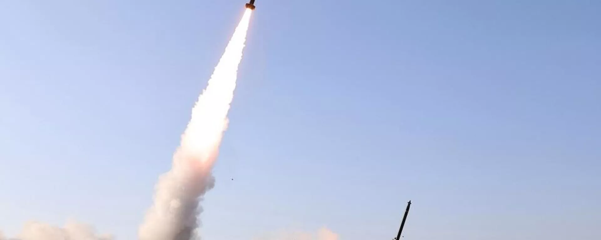 朝鲜向东部海域发射数枚弹道导弹 - 俄罗斯卫星通讯社, 1920, 08.04.2026