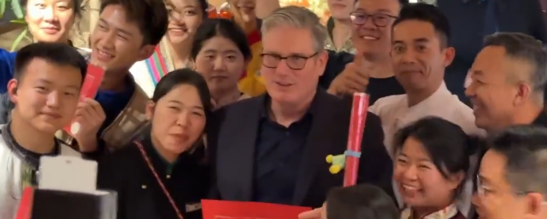 英国首相斯塔默现身三里屯吃云南菜 - 俄罗斯卫星通讯社, 1920, 29.01.2026