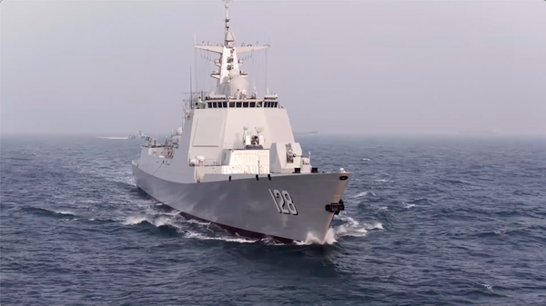 中国人民海军052D型导弹驱逐舰“甘孜舰” - 俄罗斯卫星通讯社