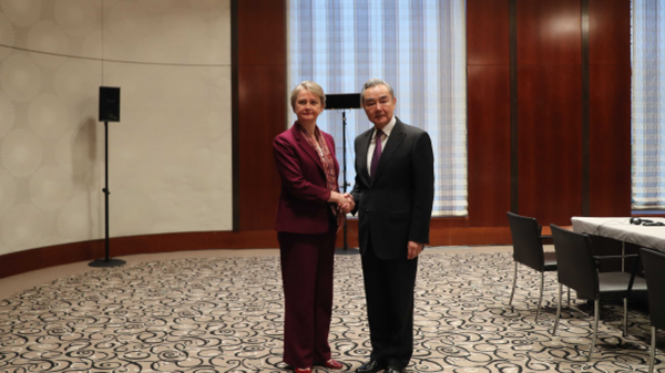 王毅會見英國外交大臣庫珀 - 俄羅斯衛星通訊社