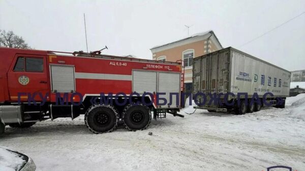 俄救援人员在莫斯科州救出一被困雪中两天的中国司机 - 俄罗斯卫星通讯社