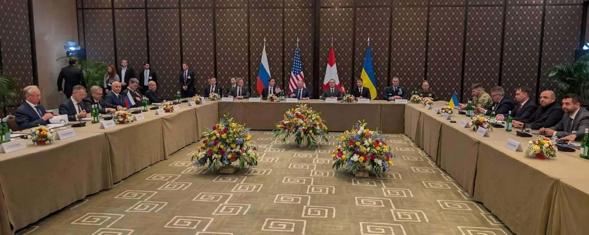 美国助理国务卿期待在日内瓦和维也纳与俄罗斯及中国同仁举行富有成效的会晤 - 俄罗斯卫星通讯社, 1920, 18.02.2026